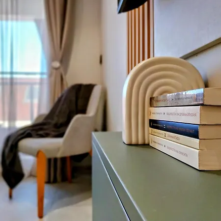 Apartament Ika Delux *